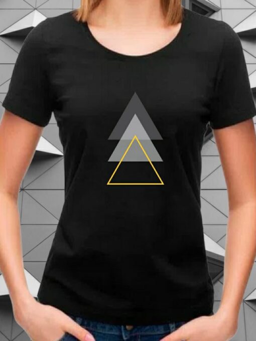 Foto Feminino Triangulo Preto min - Varegue